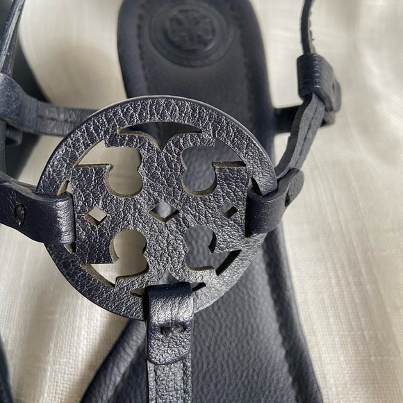 Tory Burch NEW Miller Navy Blue 60MM Wedge Leather Sandal Size 8 beach coastal - Picture 3 of 11